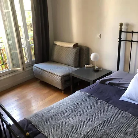 Appartamento Renovated Terraced In Montmartre