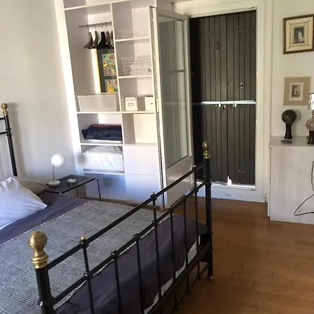 Renovated Terraced In Montmartre Appartamento *